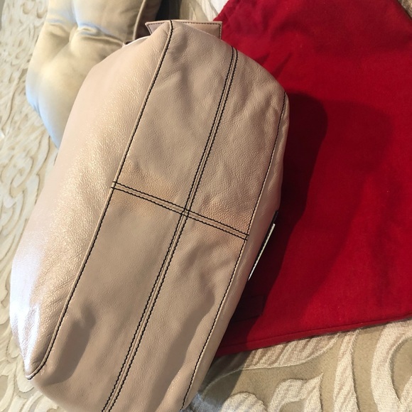 Authentic Valentino Purse - Picture 7 of 8